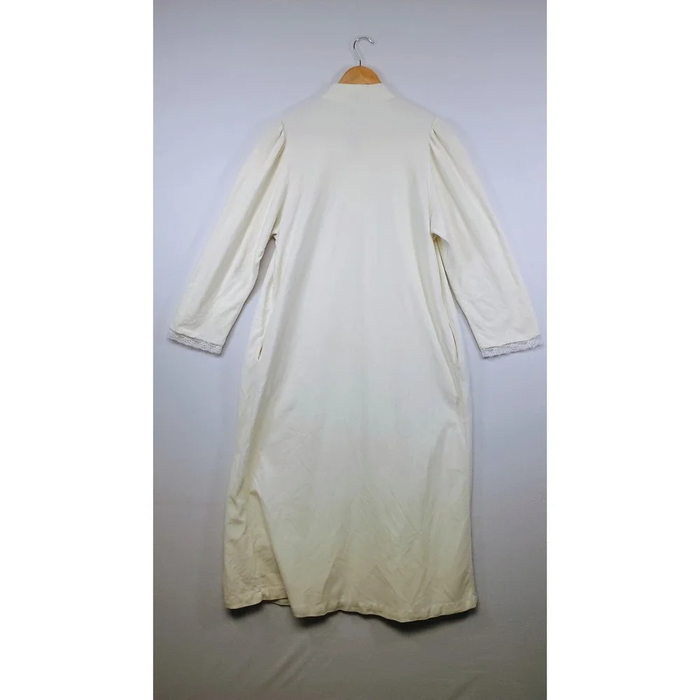 Vintage Grandmacore Vanity Fair Women M Cream Lace Floral Smocked Zip Front Robe